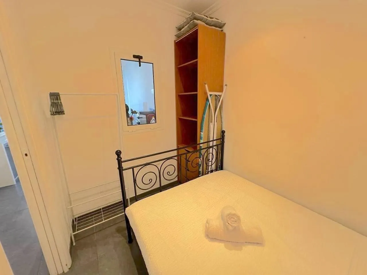 Charmant 2 Pieces 600M Plage 1Km De La Gare Nice France